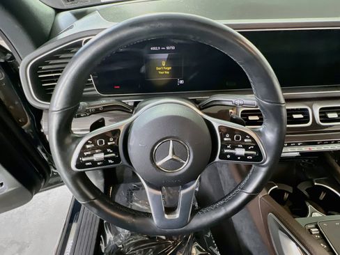 Used 2022 Mercedes-Benz GLE 350 4MATIC image 11