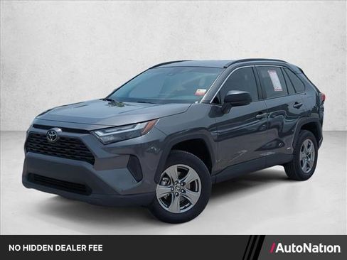 Certified 2025 Toyota RAV4 LE AWD/4WD image 1