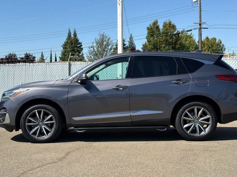 Used 2021 Acura RDX w/ Technology Package AWD/4WD image 2