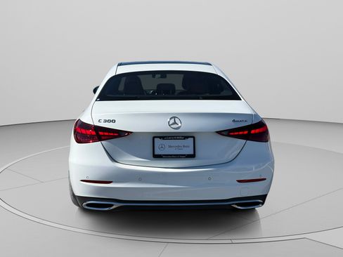 Used 2026 Mercedes-Benz C 300 4MATIC Sedan image 4
