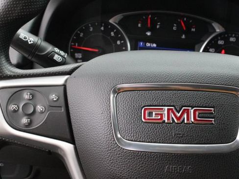 Used 2022 GMC Terrain SLE FWD image 20