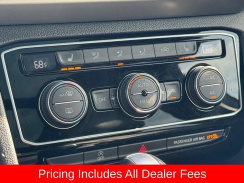 Used 2023 Volkswagen Atlas Cross Sport SE FWD image 22