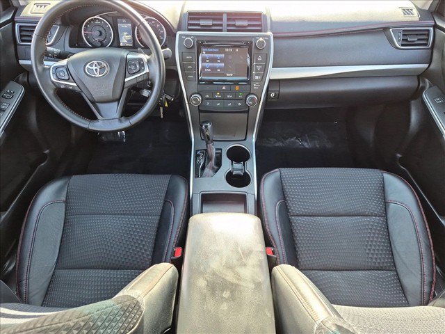 Used 2015 Toyota Camry SE w/ Moonroof Package FWD image 17