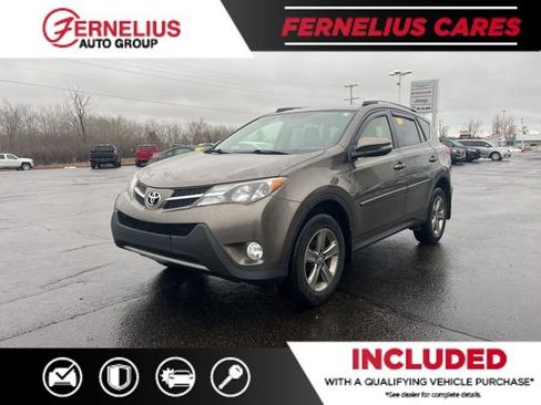 Used 2015 Toyota RAV4 XLE image 3