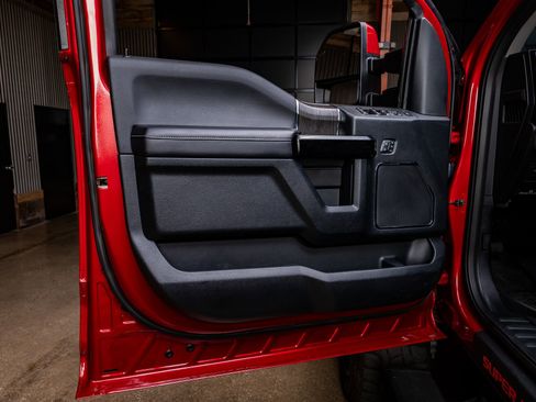 Used 2021 Ford F250 Lariat w/ Lariat Ultimate Package image 36