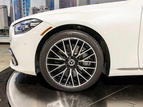 Certified 2023 Mercedes-Benz S 580 4MATIC Sedan image 7