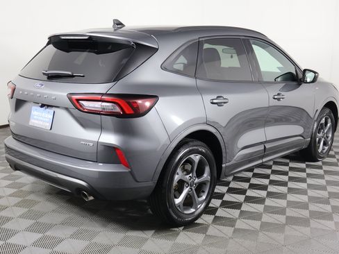 Used 2024 Ford Escape ST-Line image 6