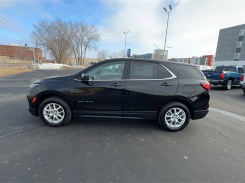 Used 2024 Chevrolet Equinox LT image 5