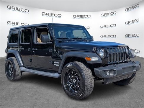 Used 2018 Jeep Wrangler Unlimited Sport S image 1