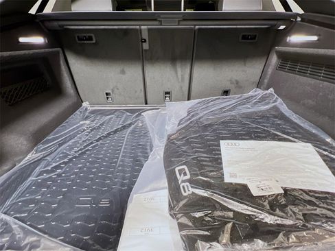 New 2026 Audi Q8 Premium Plus image 28