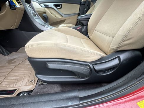 Used 2012 Hyundai Elantra GLS w/ Preferred Pkg 3 FWD image 12