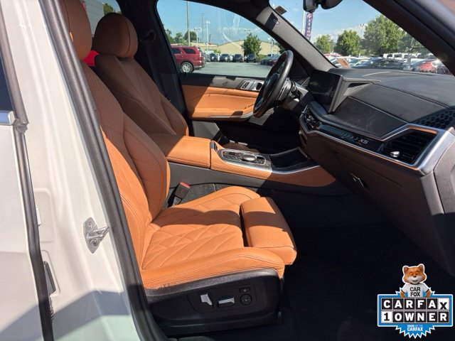Used 2024 BMW X5 xDrive40i w/ Parking Assistance Package AWD/4WD image 22