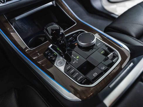 Used 2023 BMW X5 xDrive45e w/ Parking Assistance Package image 30