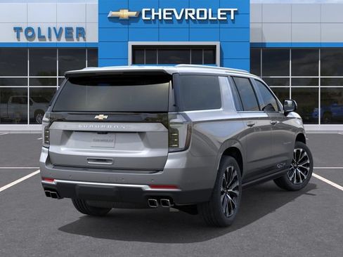 New 2026 Chevrolet Suburban High Country AWD/4WD image 4