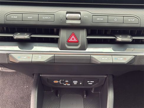 New 2025 Kia K4 GT-Line image 22