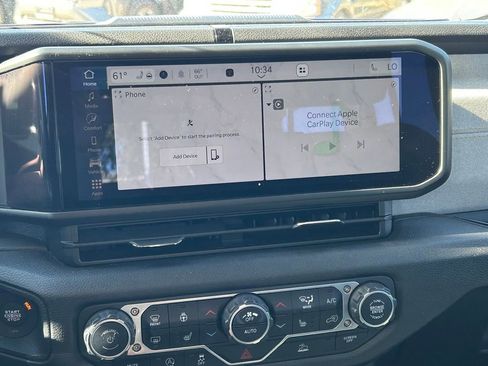 Used 2024 Jeep Wrangler Sport S image 20