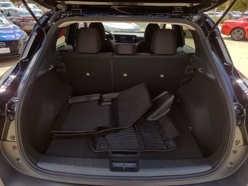 Certified 2026 Nissan Kicks SV FWD image 7
