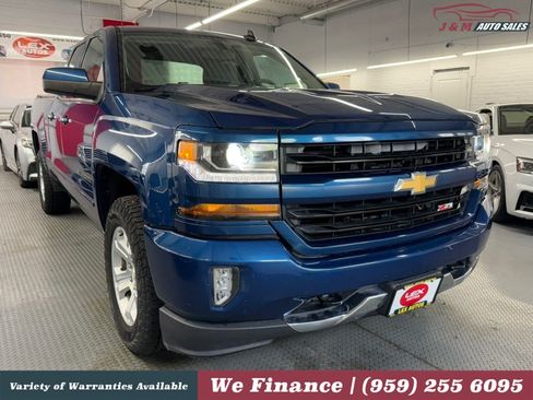 Used 2017 Chevrolet Silverado 1500 LT AWD/4WD image 4