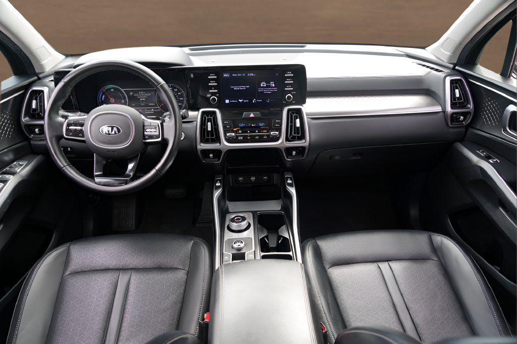 Used 2021 Kia Sorento S FWD image 25