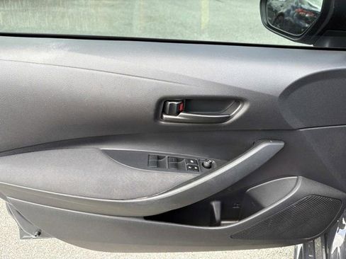 Used 2023 Toyota Corolla LE FWD image 7