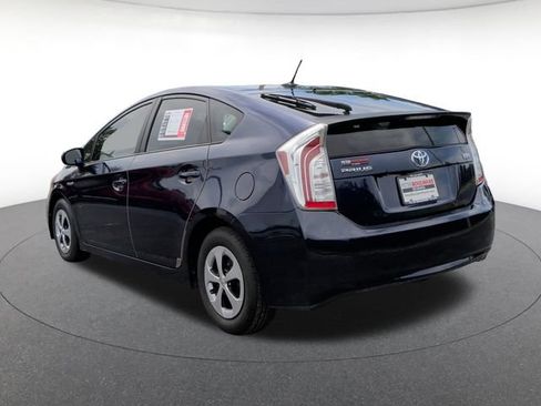 Used 2013 Toyota Prius Four FWD image 3
