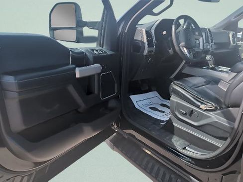 Certified 2019 Ford F150 Lariat w/ Equipment Group 502A Luxury image 7