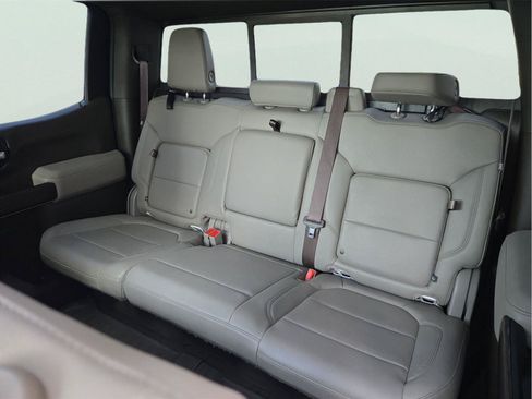 Used 2021 GMC Sierra 1500 SLT RWD image 23