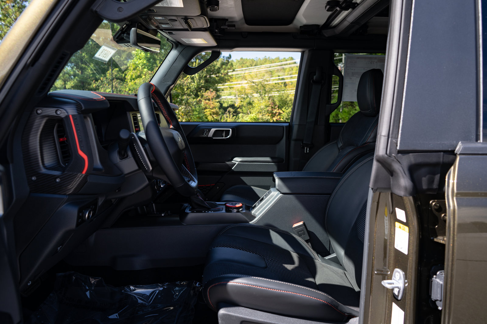 New 2026 Ford Bronco Raptor w/ Interior Carbon Fiber Pack AWD/4WD image 31