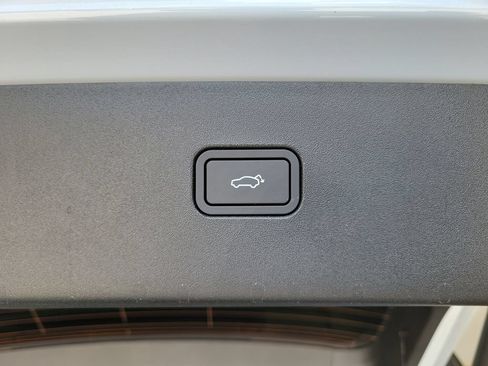 New 2026 Volvo EX30 Plus w/ Climate Package AWD/4WD image 10