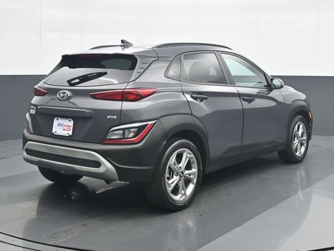 Used 2023 Hyundai Kona SEL image 6