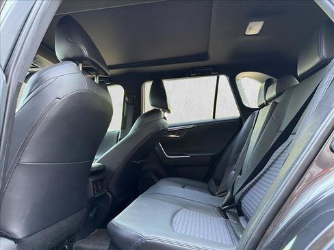 Used 2022 Toyota RAV4 XSE AWD/4WD image 22
