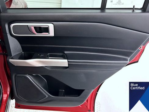 Certified 2021 Ford Explorer XLT image 17