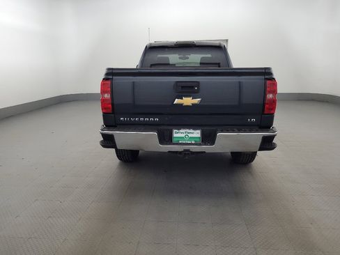 Used 2019 Chevrolet Silverado 1500 LT AWD/4WD image 6