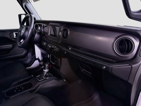 Used 2023 Jeep Wrangler Unlimited Sport AWD/4WD image 30