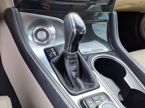 Used 2022 Nissan Maxima Platinum w/ Sport Mat Group image 16