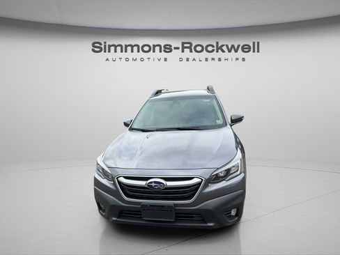 Used 2022 Subaru Outback Premium AWD/4WD image 7