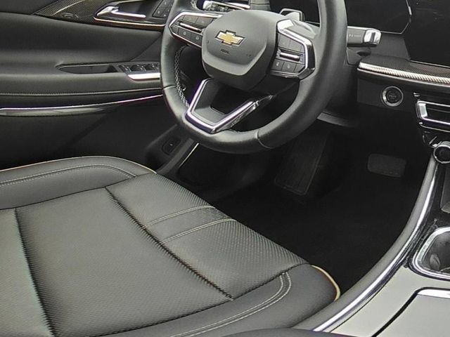 Used 2026 Chevrolet Traverse High Country w/ LPO, Floor Liner Package AWD/4WD image 24