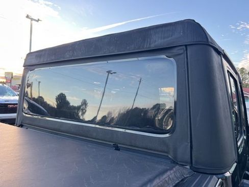 Used 2023 Jeep Gladiator Mojave w/ Trailer Tow Package image 33