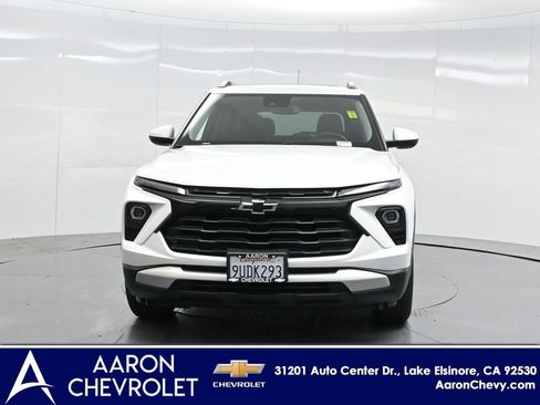 New 2025 Chevrolet TrailBlazer LT w/ Convenience Package image 39