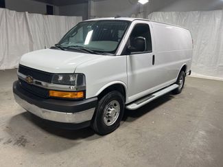 Used 2024 Chevrolet Express 2500 w/ Driver Convenience Package video 3