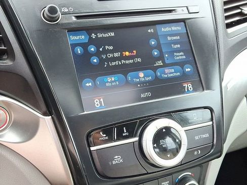 Certified 2020 Acura ILX w/ Premium Package image 17