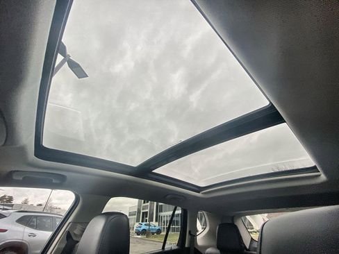 Used 2020 Buick Envision Essence image 18