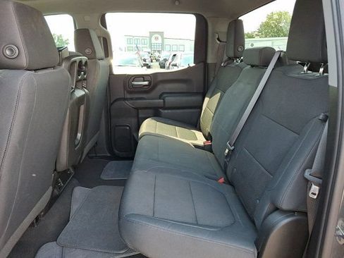 Used 2019 Chevrolet Silverado 1500 Custom Trail Boss w/ Custom Convenience Package AWD/4WD image 13