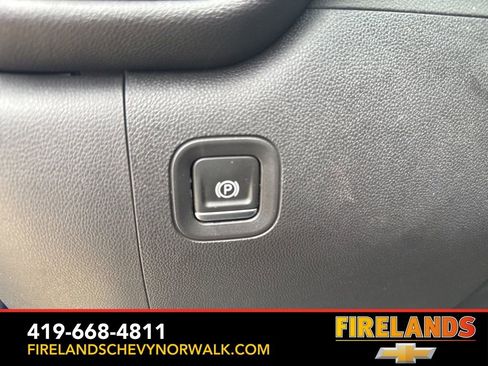 Used 2024 Chevrolet Silverado 1500 Custom Trail Boss image 16