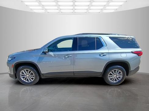 Used 2023 Chevrolet Traverse LT FWD image 7