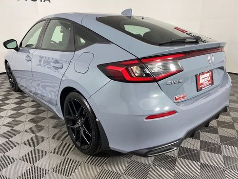 Used 2022 Honda Civic Sport image 22