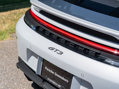 Certified 2026 Porsche 911 GT3 RWD image 17