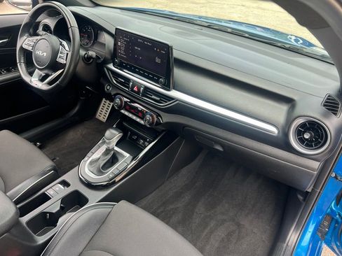 Certified 2023 Kia Forte GT-Line w/ GT-Line Premium Package FWD image 22