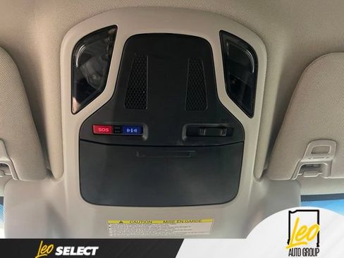 Used 2020 Subaru Outback Premium AWD/4WD image 25