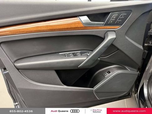 Certified 2023 Audi Q5 2.0T Premium w/ Convenience Package AWD/4WD image 17
